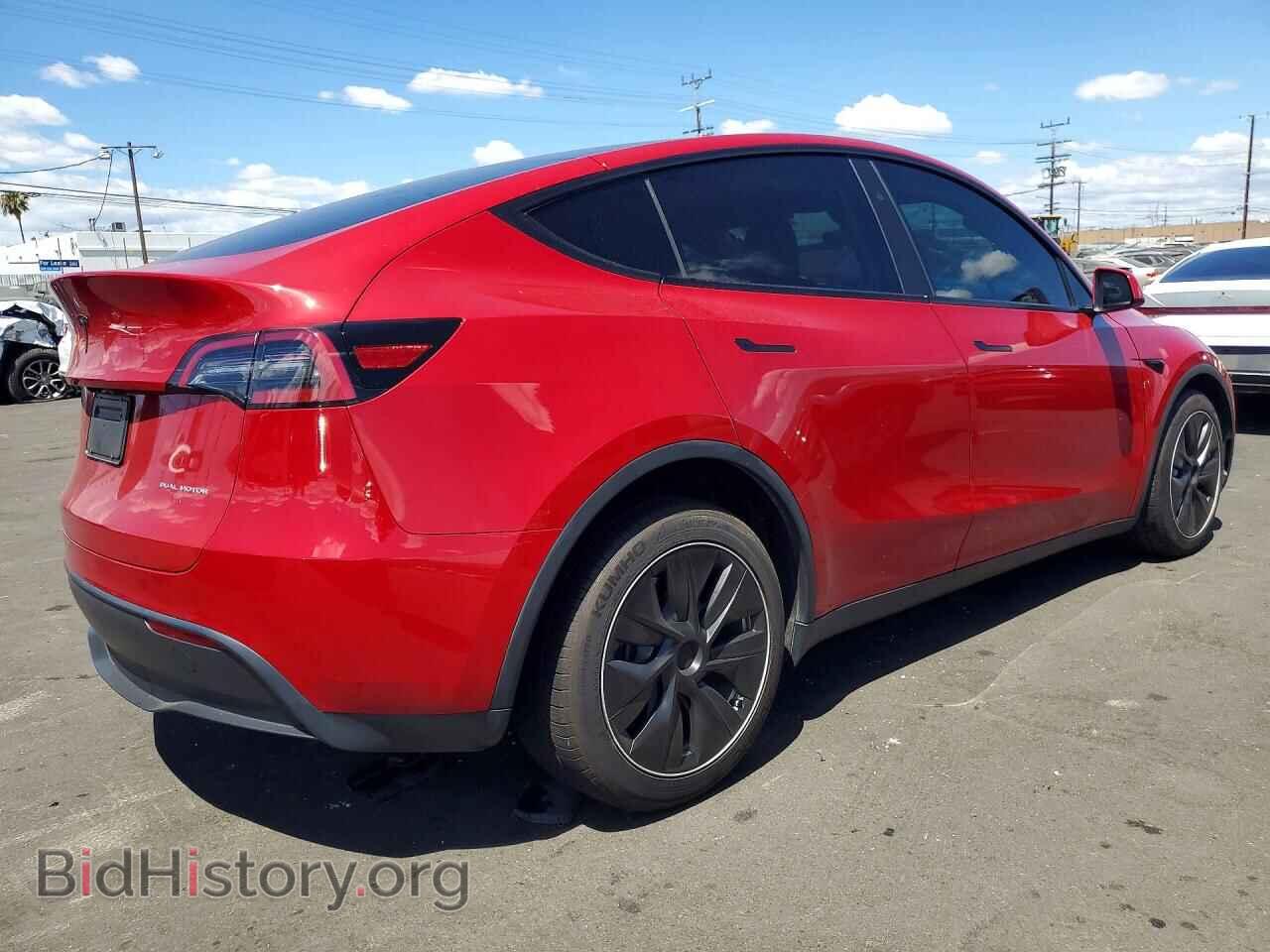2023 TESLA MODEL Y - VIN: 7SAYGDEEXPF848881 - Фото 3