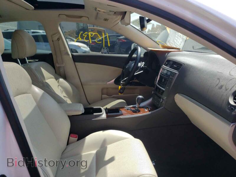 2011 Lexus IS (VIN JTHBF5C22B2101354) — photo 5 of 10