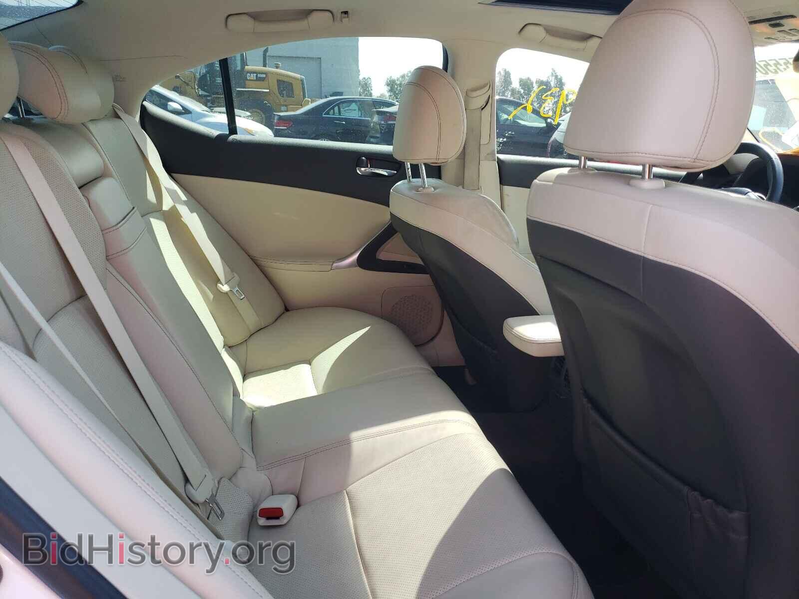 2011 LEXUS IS - VIN: JTHBF5C22B2101354 - Фото 6