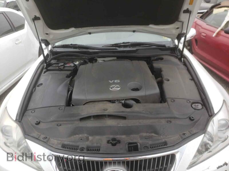 2011 Lexus IS (VIN JTHBF5C22B2101354) — photo 7 of 10