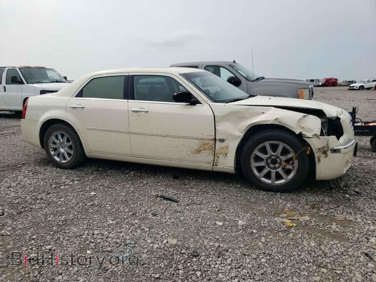2007 CHRYSLER 300 - VIN: 2C3KA63H37H604338 - Фото 4