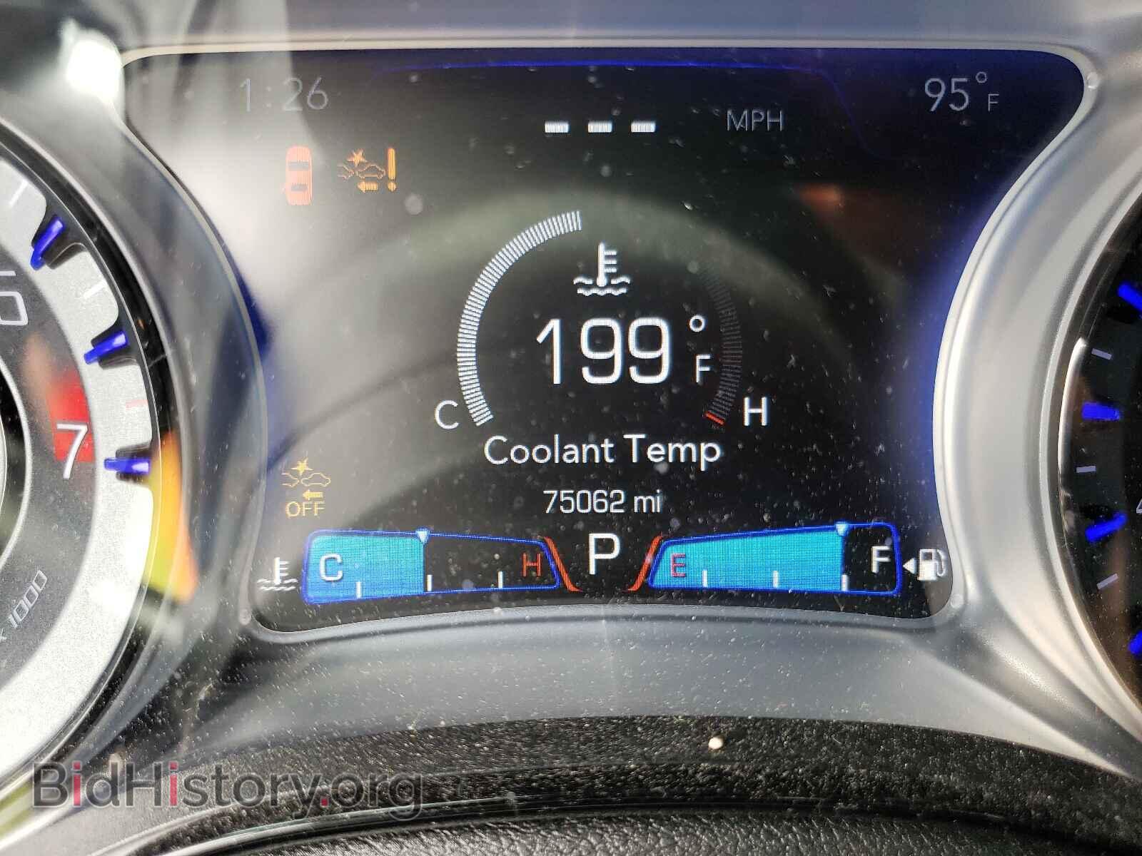 2018 CHRYSLER 300 - VIN: 2C3CCABG6JH240644 - Фото 8