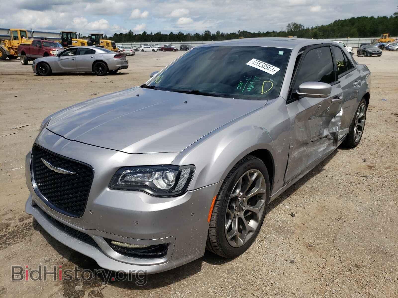 2018 CHRYSLER 300 - VIN: 2C3CCABG6JH240644 - Фото 9