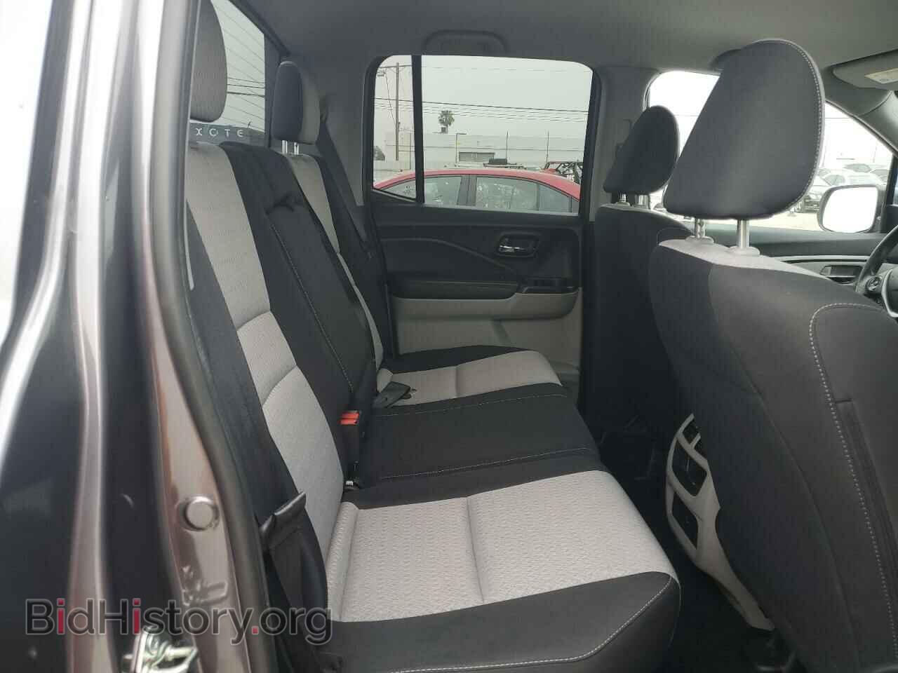 2017 HONDA RIDGELINE - VIN: 5FPYK2F25HB007449 - Photo 10