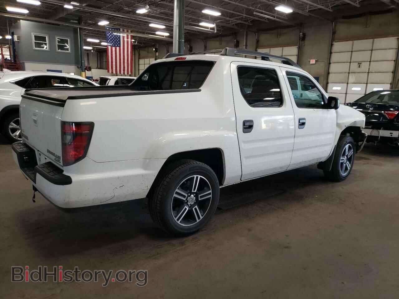 2013 HONDA RIDGELINE - VIN: 5FPYK1F71DB005195 - Фото 3