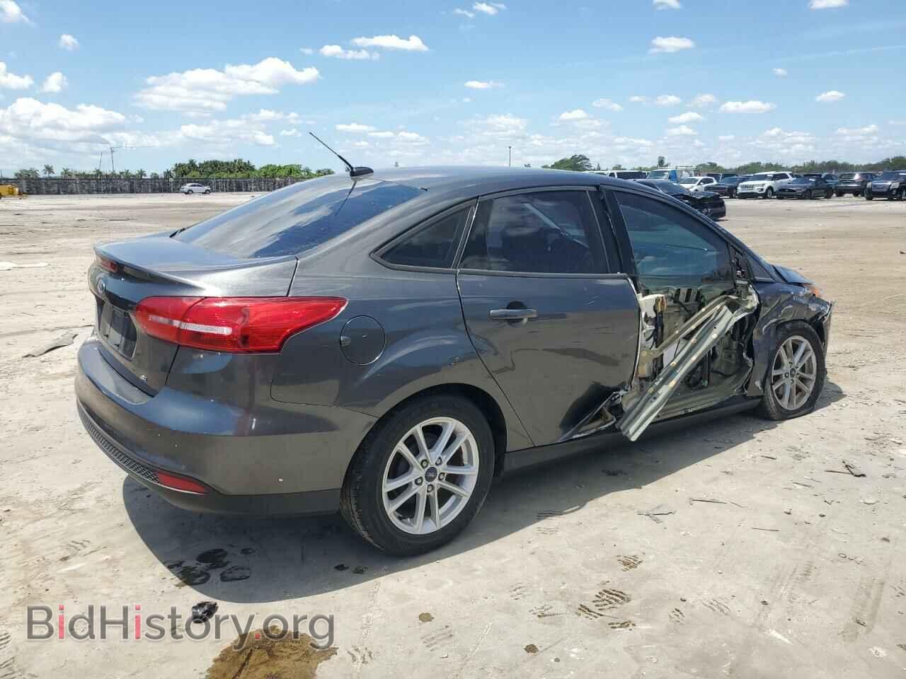 2017 FORD FOCUS - VIN: 1FADP3F25HL346018 - Фото 3