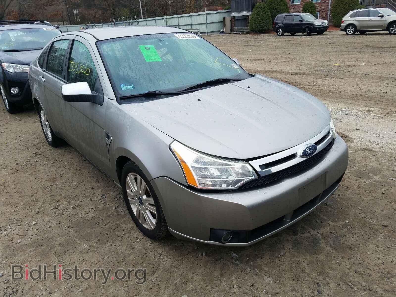 Photo 1FAHP35N08W275337 - FORD FOCUS 2008
