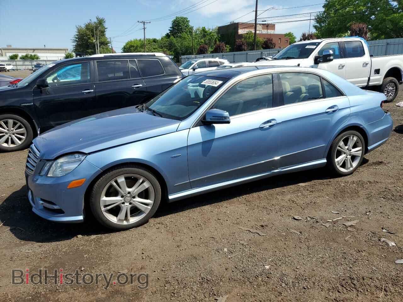Photo WDDHF8JB8CA650103 - MERCEDES-BENZ E-CLASS 2012