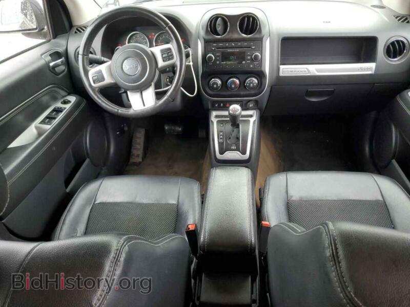 2017 Jeep COMPASS (VIN 1C4NJCEA2HD115998) — фото 8 из 13