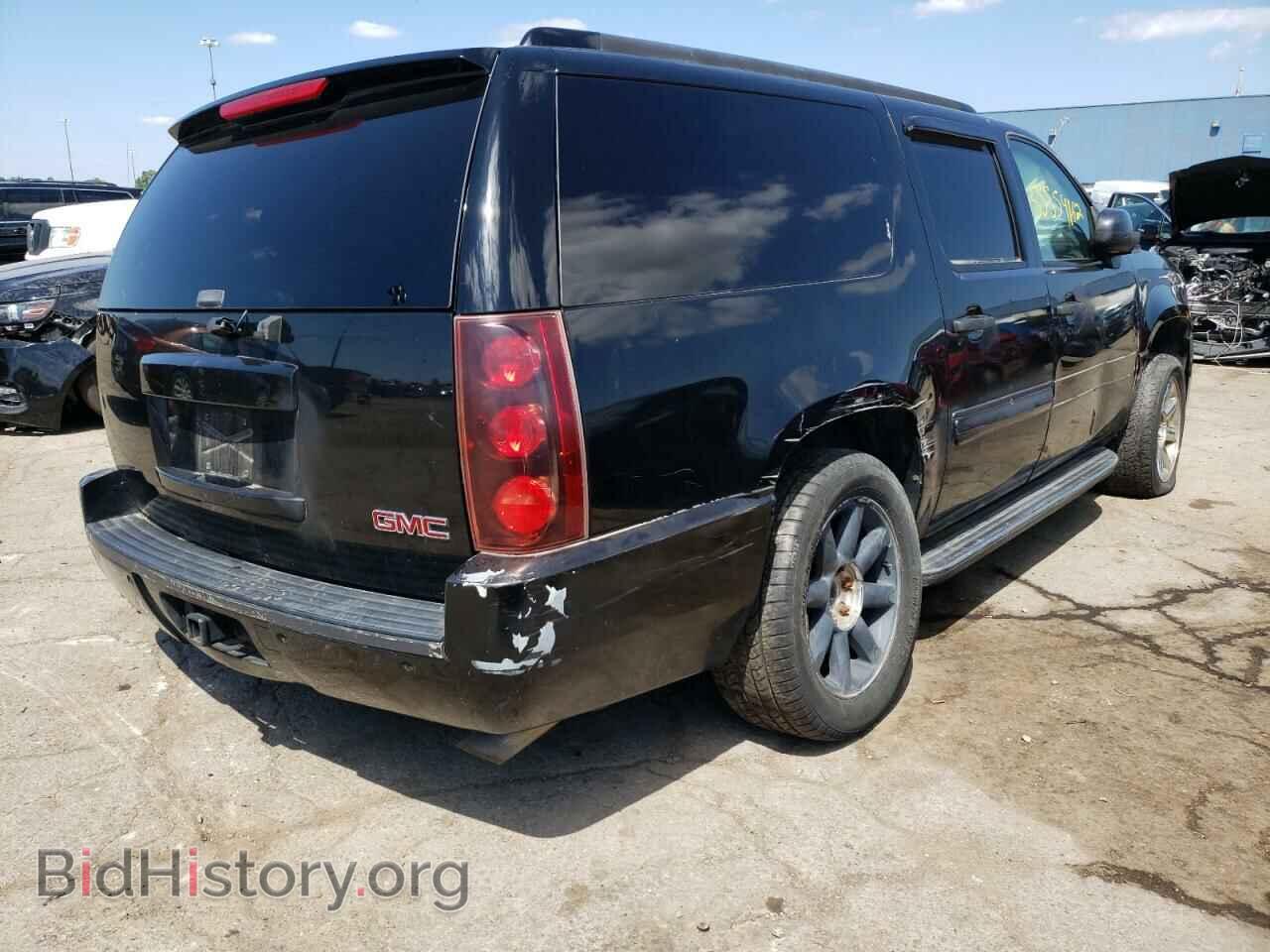 2007 GMC YUKON - VIN: 1GKFK668X7J217536 - Photo 4