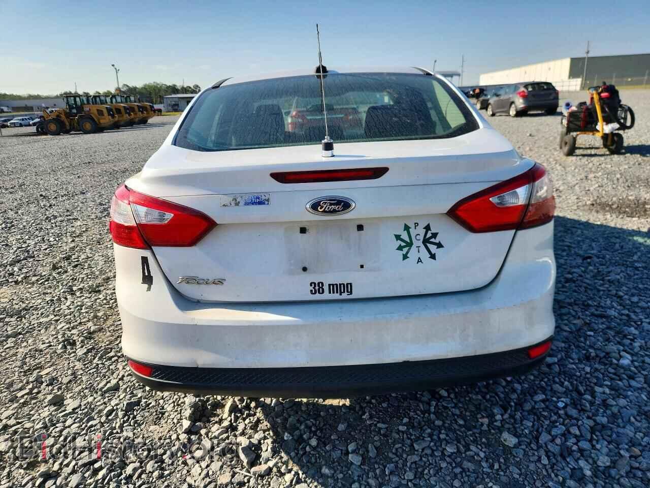 2012 FORD FOCUS - VIN: 1FAHP3E27CL132191 - Photo 6