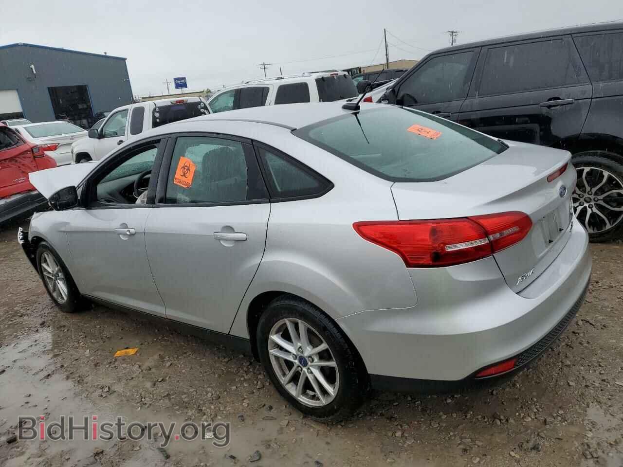 2016 FORD FOCUS - VIN: 1FADP3F24GL272041 - Фото 2