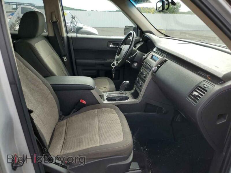2010 Ford FLEX (VIN 2FMGK5BC4ABA39599) — фото 5 из 10