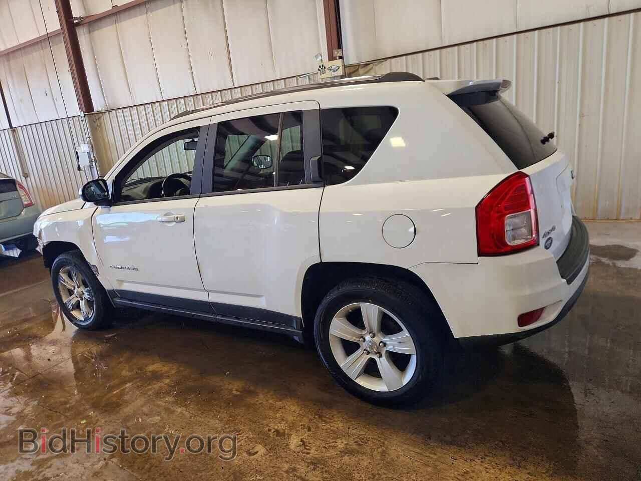 2012 JEEP COMPASS - VIN: 1C4NJDEB9CD638197 - Photo 2