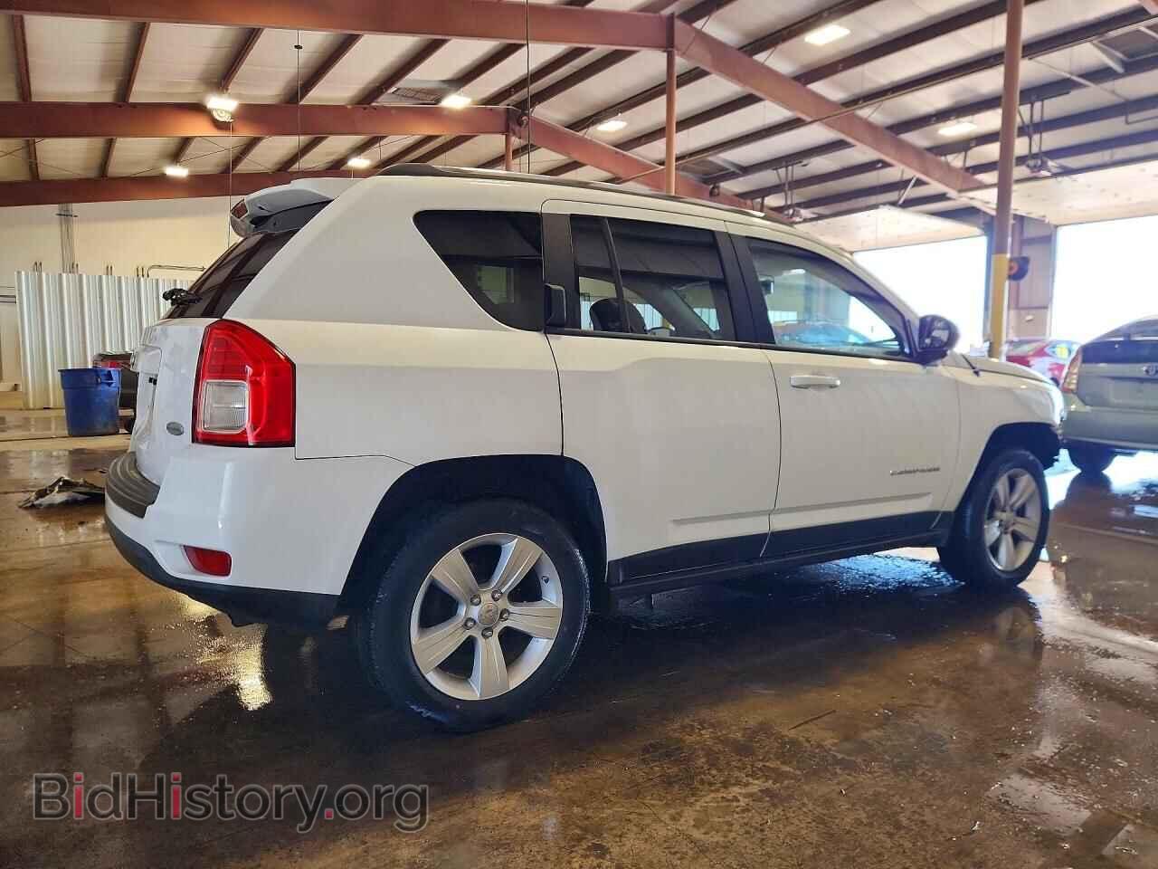 2012 JEEP COMPASS - VIN: 1C4NJDEB9CD638197 - Photo 3