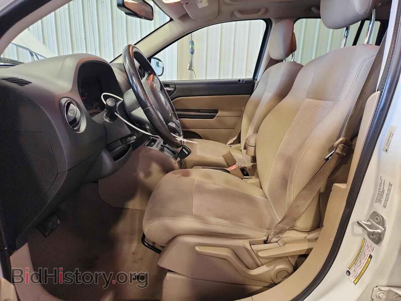 2012 JEEP COMPASS - VIN: 1C4NJDEB9CD638197 - Photo 7