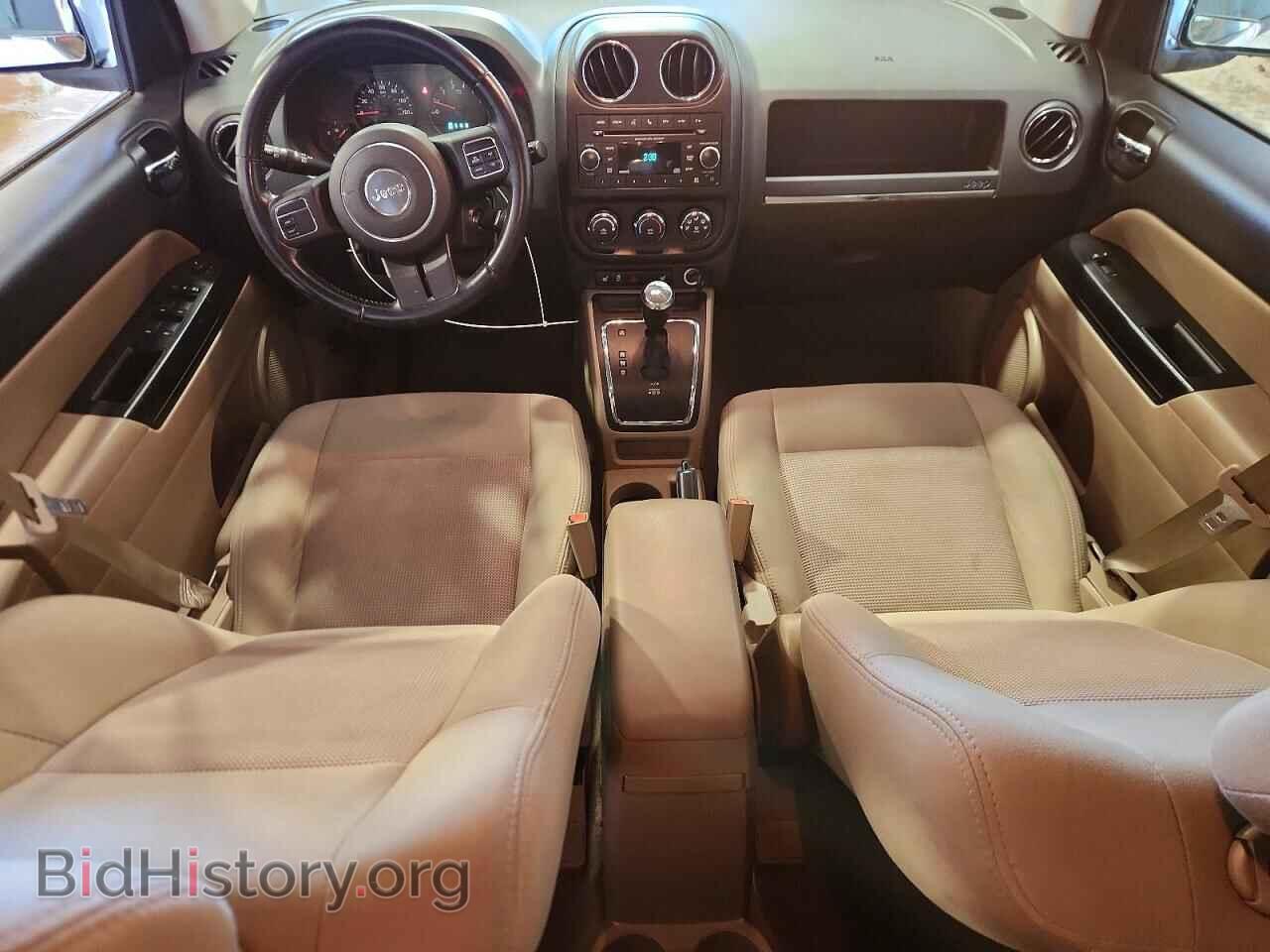 2012 JEEP COMPASS - VIN: 1C4NJDEB9CD638197 - Photo 8