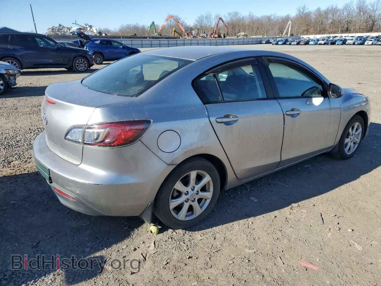 2011 MAZDA 3 - VIN: JM1BL1VG2B1406371 - Фото 3