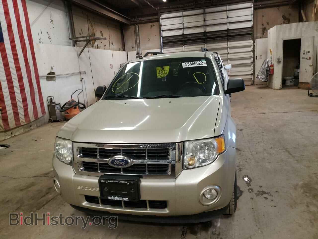 2011 FORD ESCAPE - VIN: 1FMCU9D70BKB14743 - Photo 9