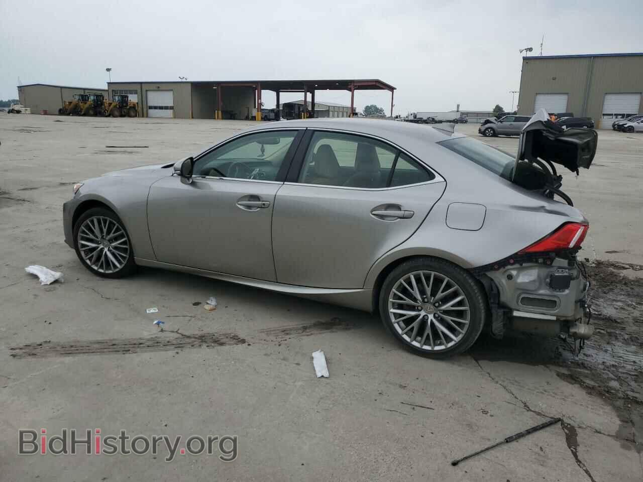 2016 LEXUS IS - VIN: JTHBA1D20G5038055 - Фото 2