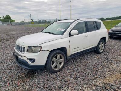 2014 Jeep COMPASS Latitude, white — VIN 1C4NJCEAXED671200, Copart