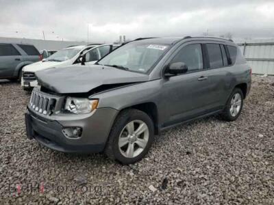 2012 Jeep COMPASS Latitude, серый — VIN 1C4NJCEB1CD602448, Copart