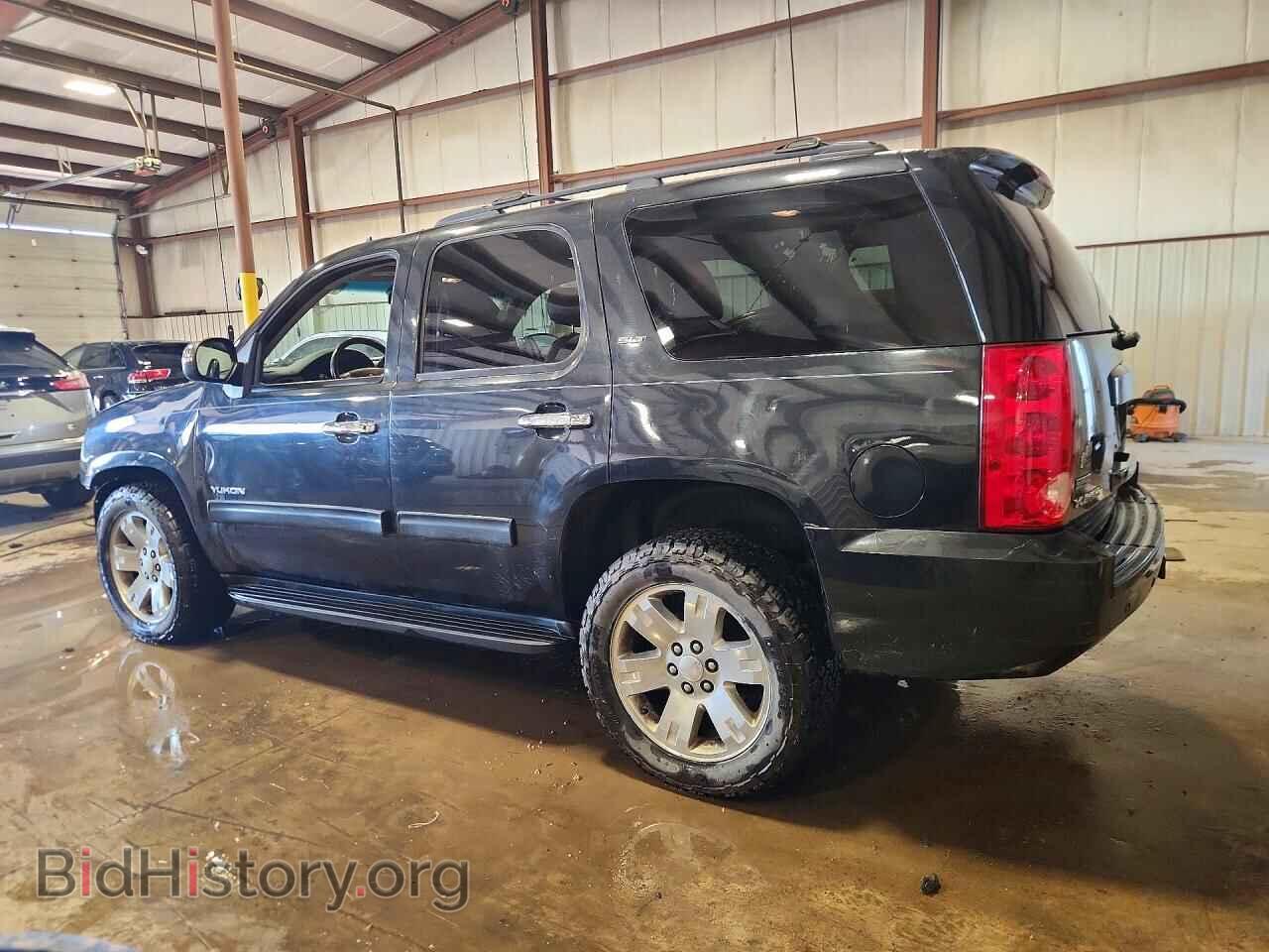 2011 GMC YUKON - VIN: 1GKS2CE06BR246289 - Фото 2