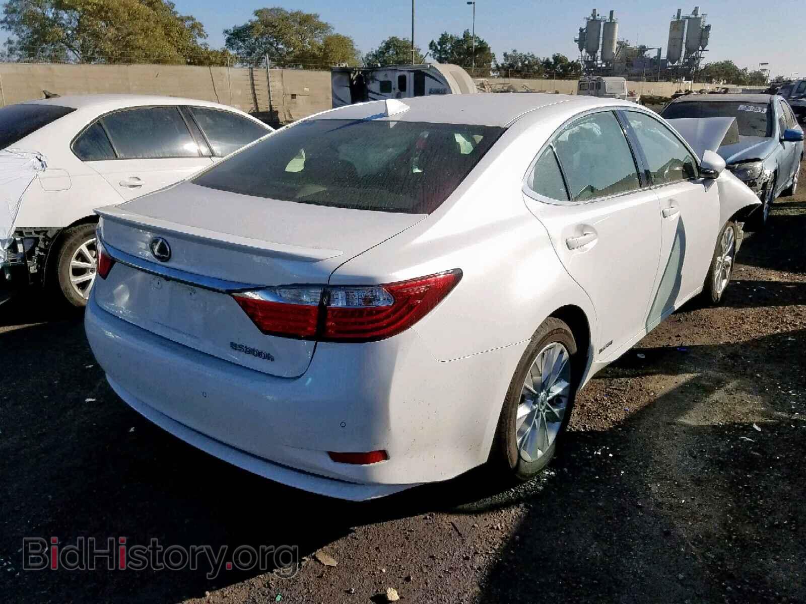 2015 LEXUS ES300 - VIN: JTHBW1GG6F2090539 - Фото 4
