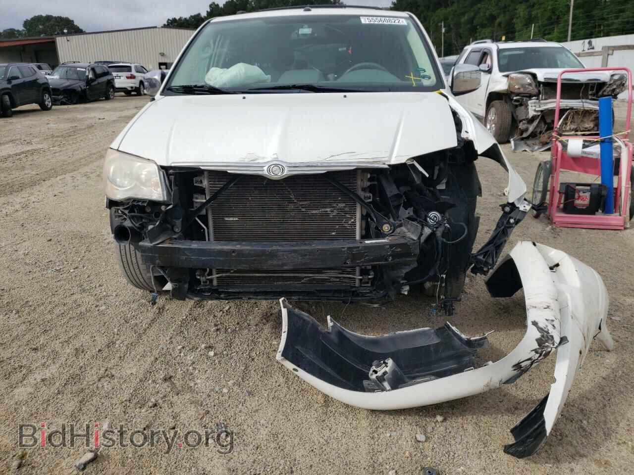 2008 CHRYSLER MINIVAN - VIN: 2A8HR54P58R699617 - Фото 9