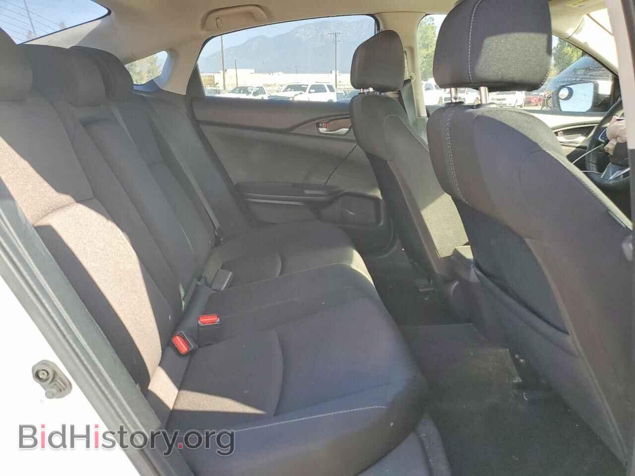 2018 HONDA CIVIC - VIN: 2HGFC2F7XJH528385 - Фото 10