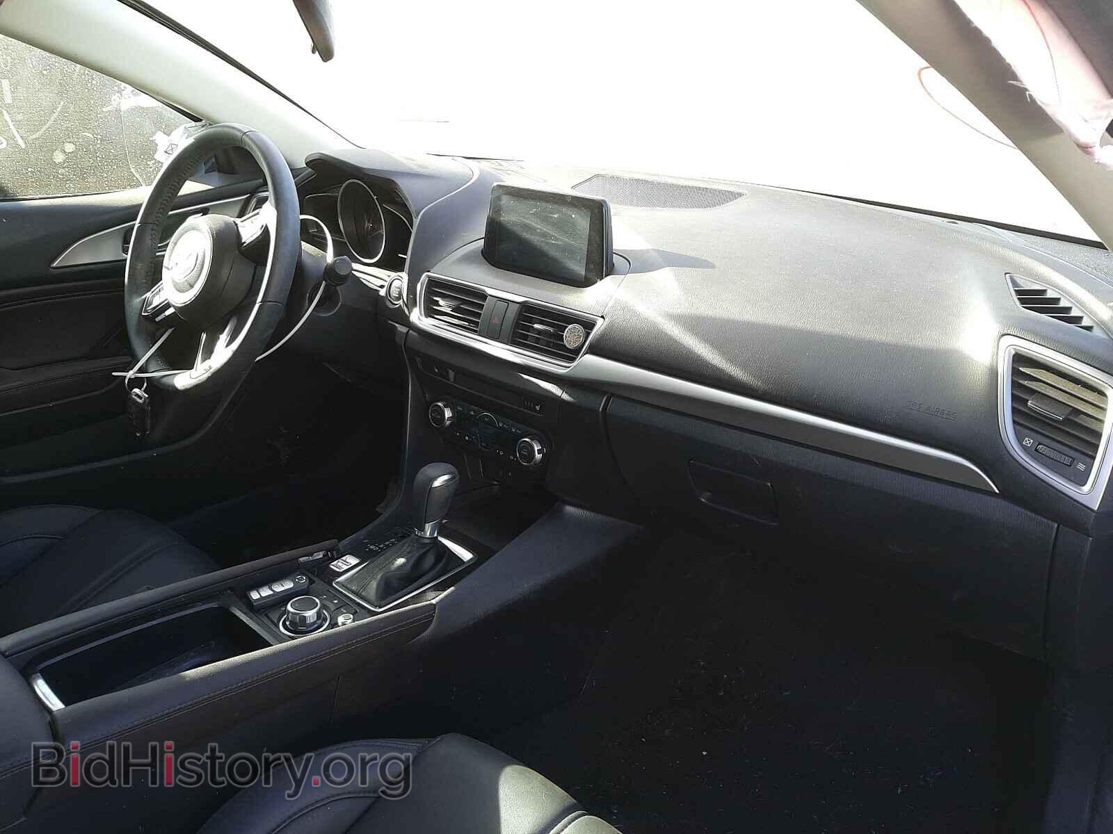 2018 MAZDA 3 - VIN: 3MZBN1V32JM271804 - Фото 5