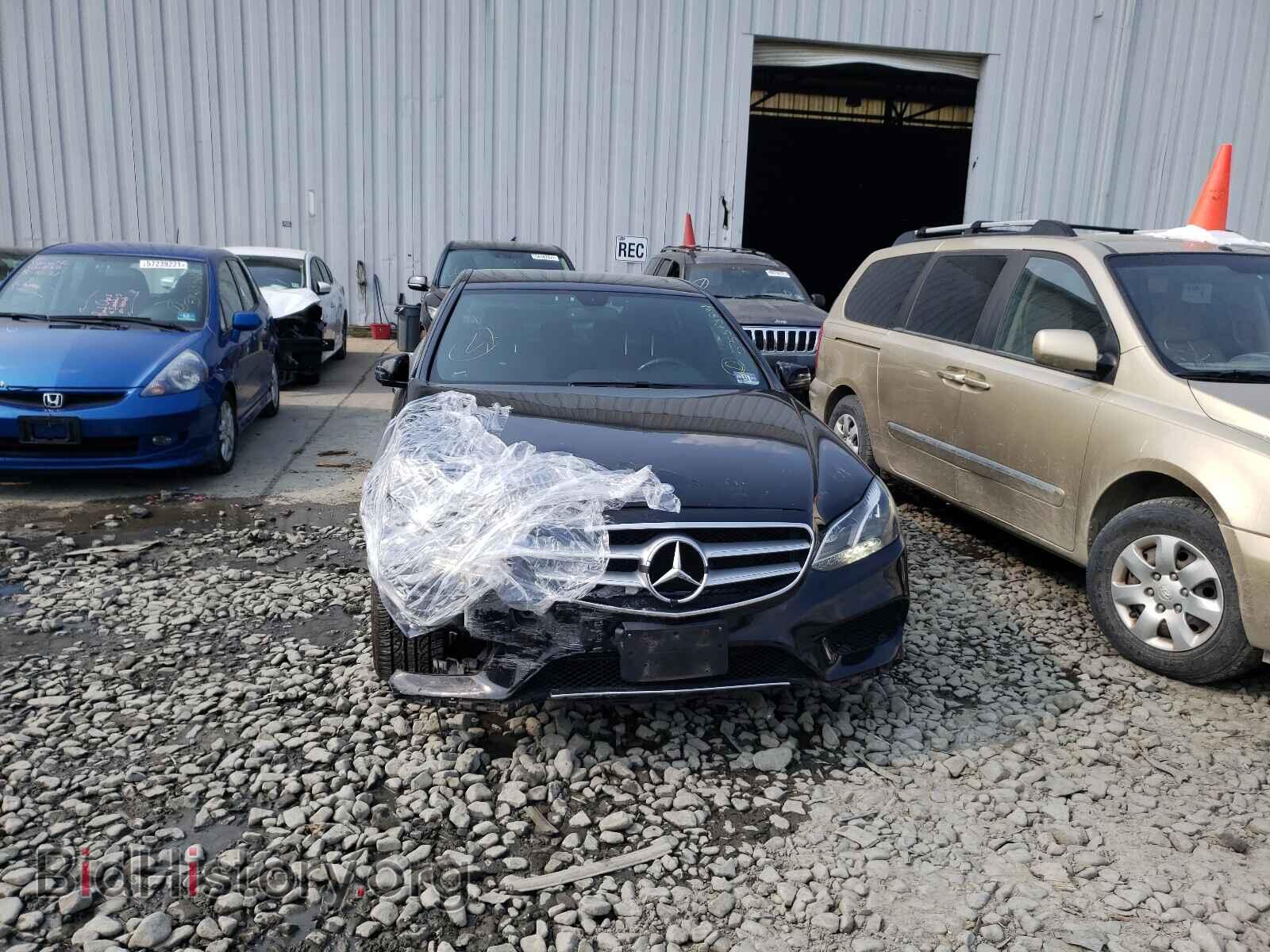 2014 MERCEDES-BENZ E-CLASS - VIN: WDDHF8JB7EA992967 - Фото 9