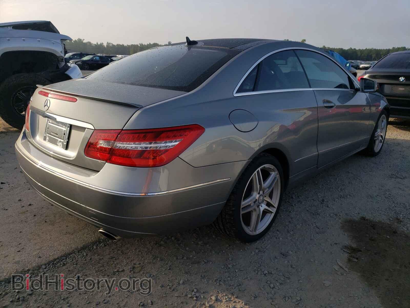 2011 MERCEDES-BENZ E-CLASS - VIN: WDDKJ5GB3BF068809 - Фото 4
