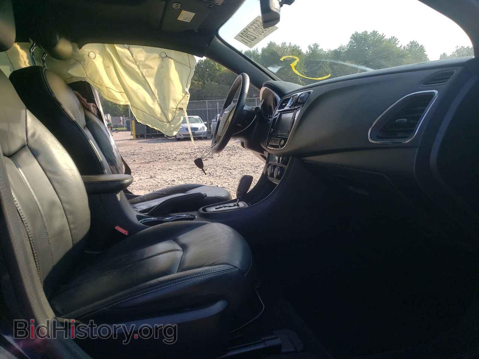 2012 CHRYSLER 200 - VIN: 1C3CCBCG1CN293220 - Photo 5