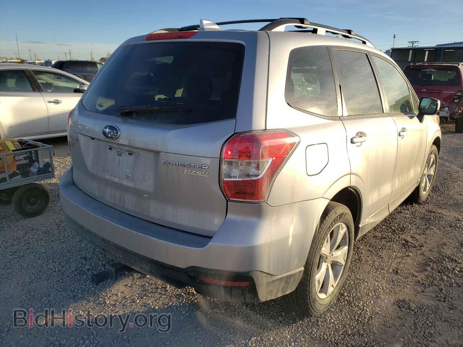 2016 SUBARU FORESTER - VIN: JF2SJADC1GH410240 - Фото 4
