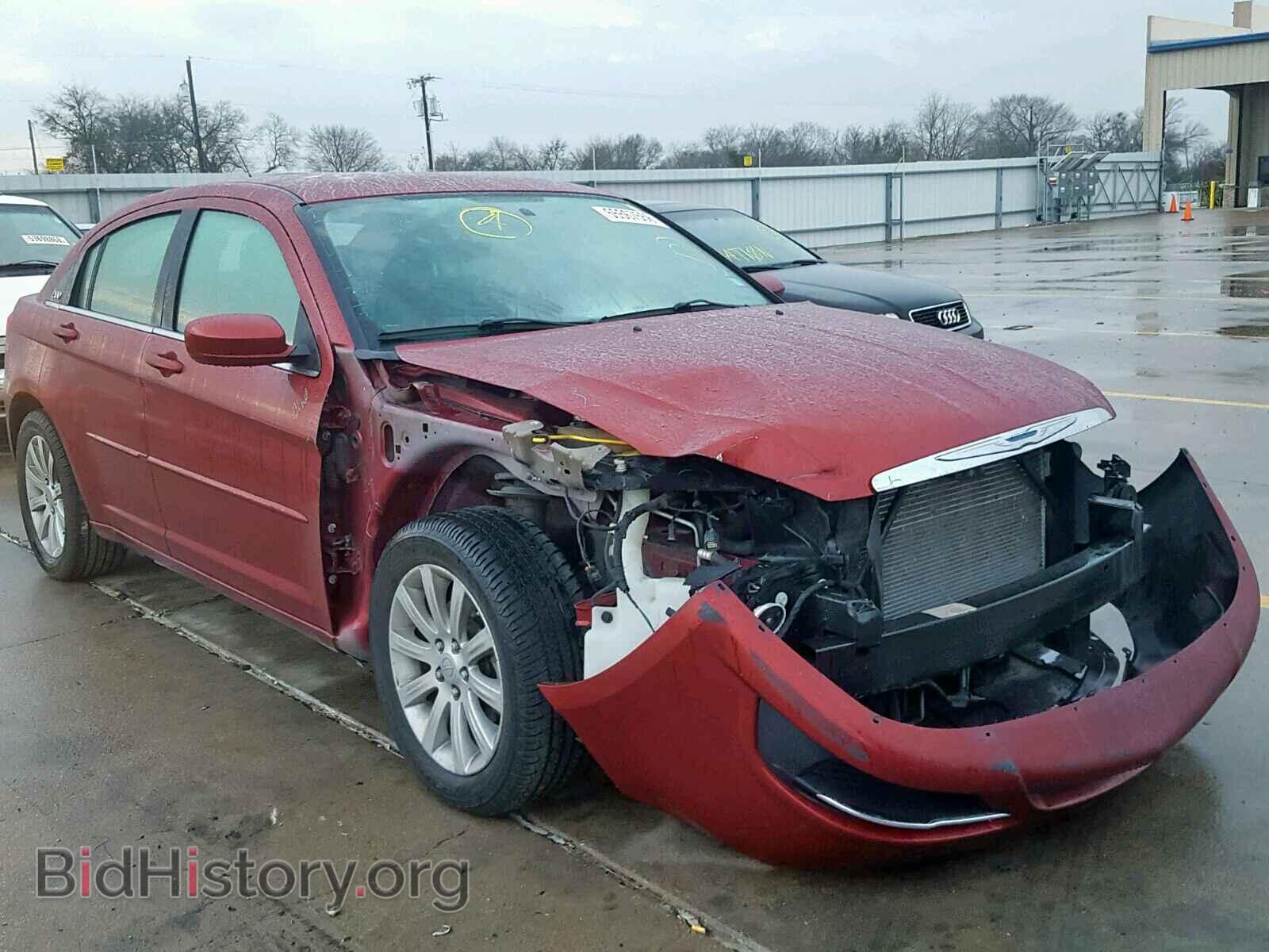 Photo 1C3BC1FG2BN538509 - CHRYSLER 200 2011