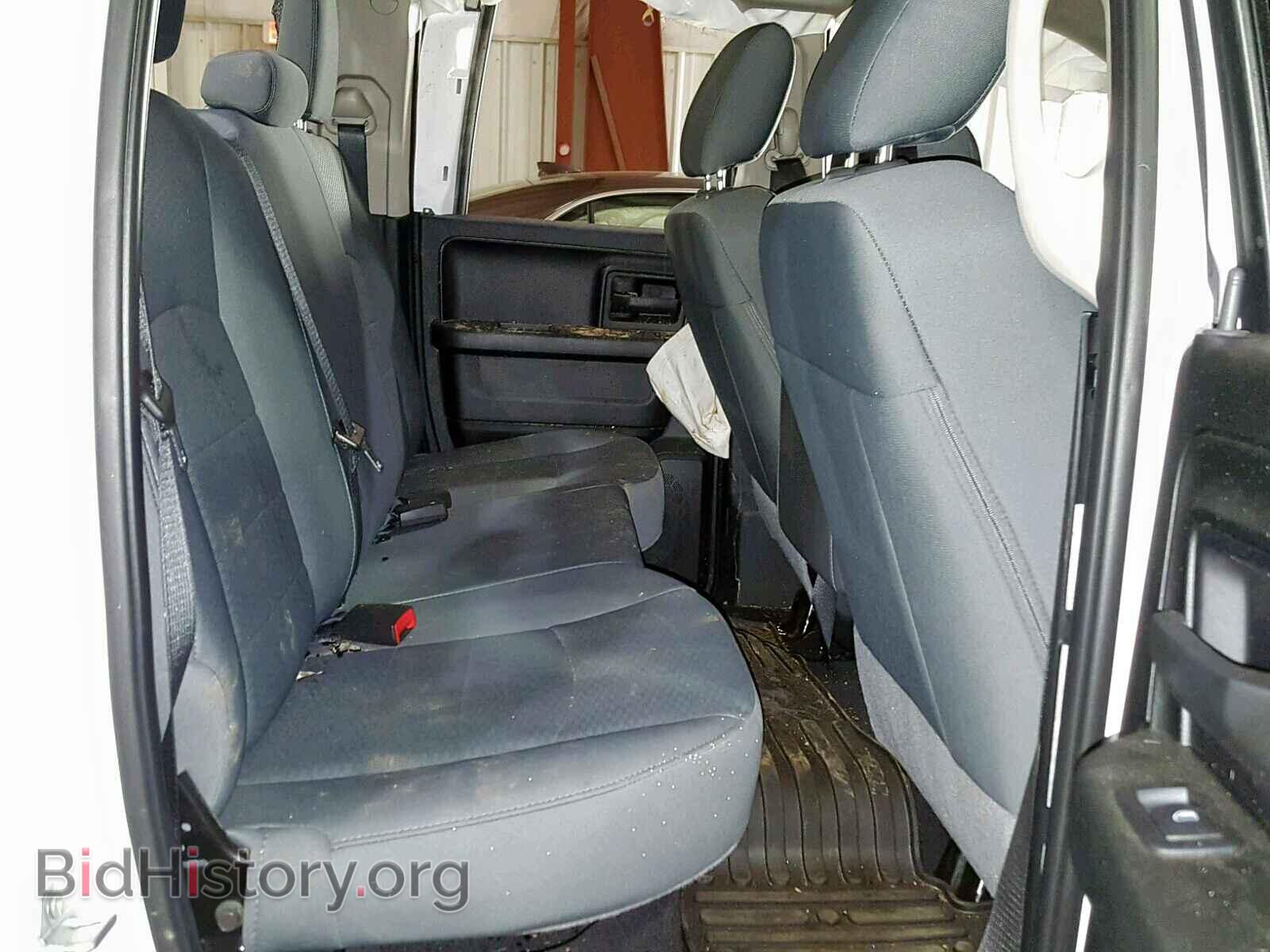 2018 RAM 1500 ST - VIN: 1C6RR7FT3JS215764 - Фото 6