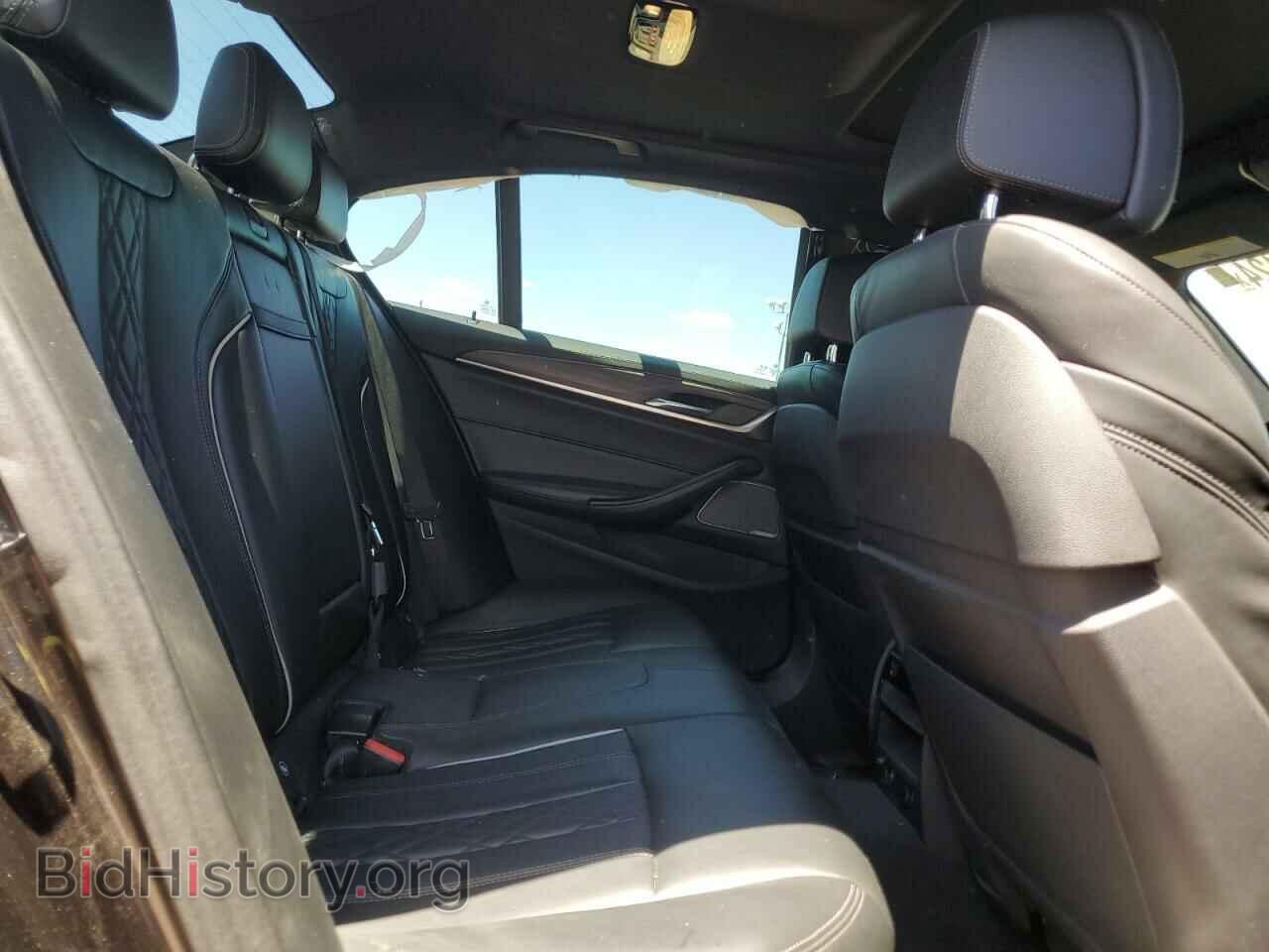 2018 BMW M5 - VIN: WBAJB9C59JB049310 - Photo 10