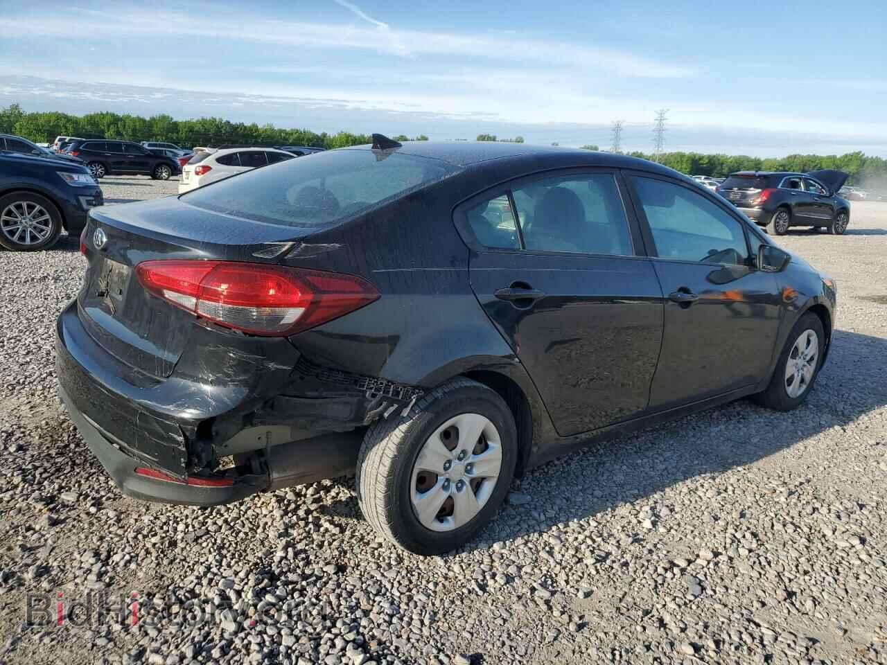 2017 KIA FORTE - VIN: 3KPFK4A73HE080470 - Фото 3