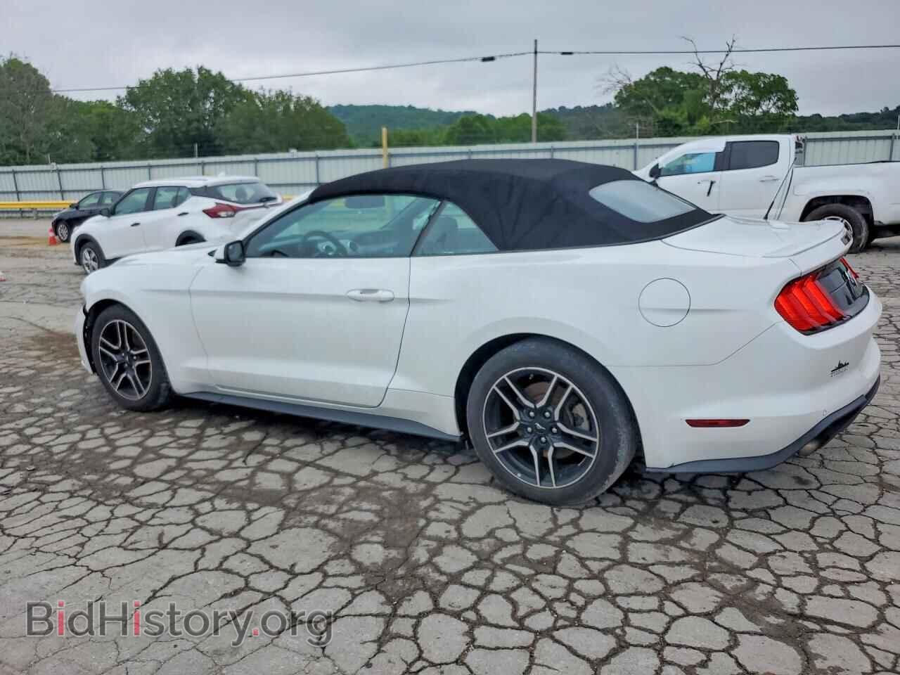 2018 FORD MUSTANG - VIN: 1FATP8UH6J5111766 - Photo 2