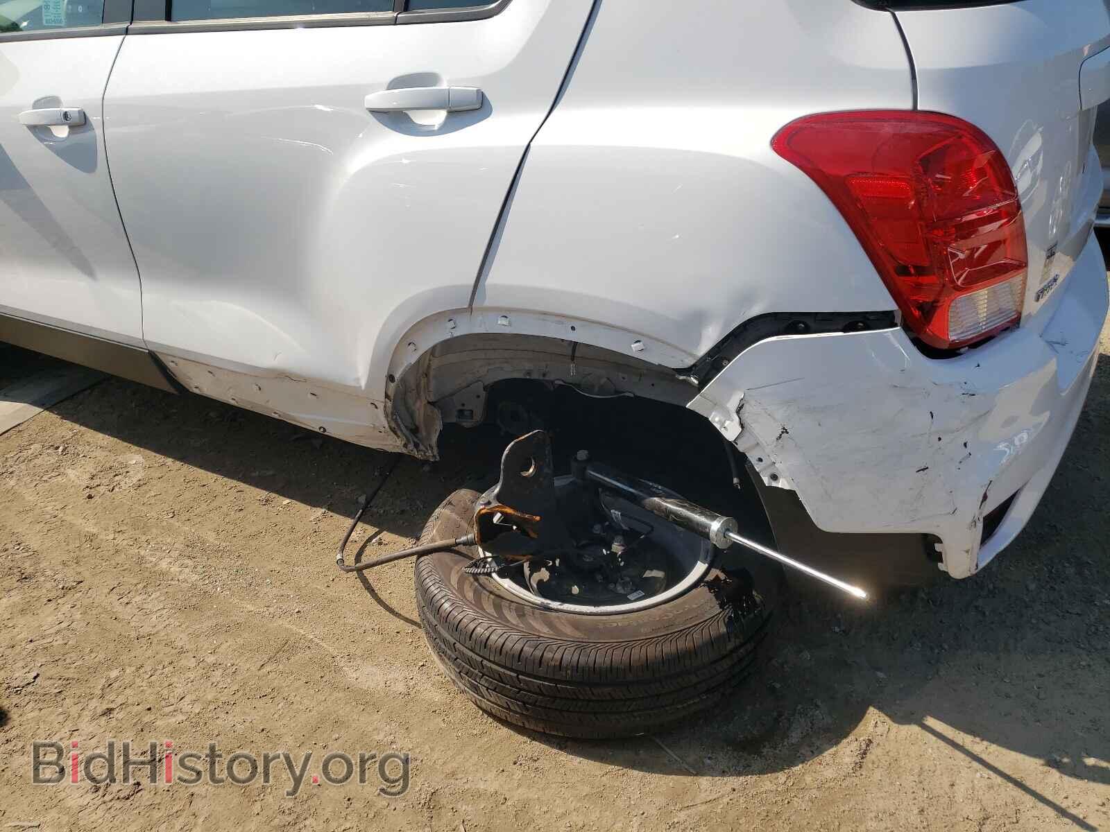 2019 CHEVROLET TRAX - VIN: 3GNCJKSB3KL362017 - Photo 9