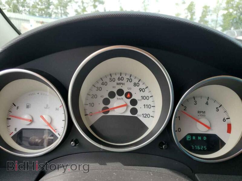 2008 Dodge CALIBER (VIN 1B3HB48B58D662074) — фото 9 из 12