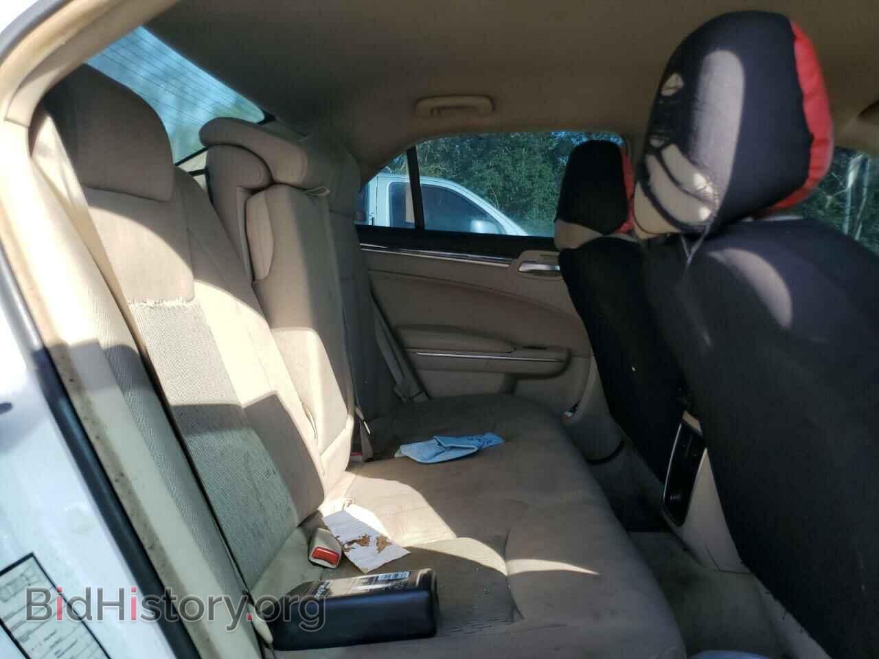2012 CHRYSLER 300 - VIN: 2C3CCAAG5CH202763 - Фото 10