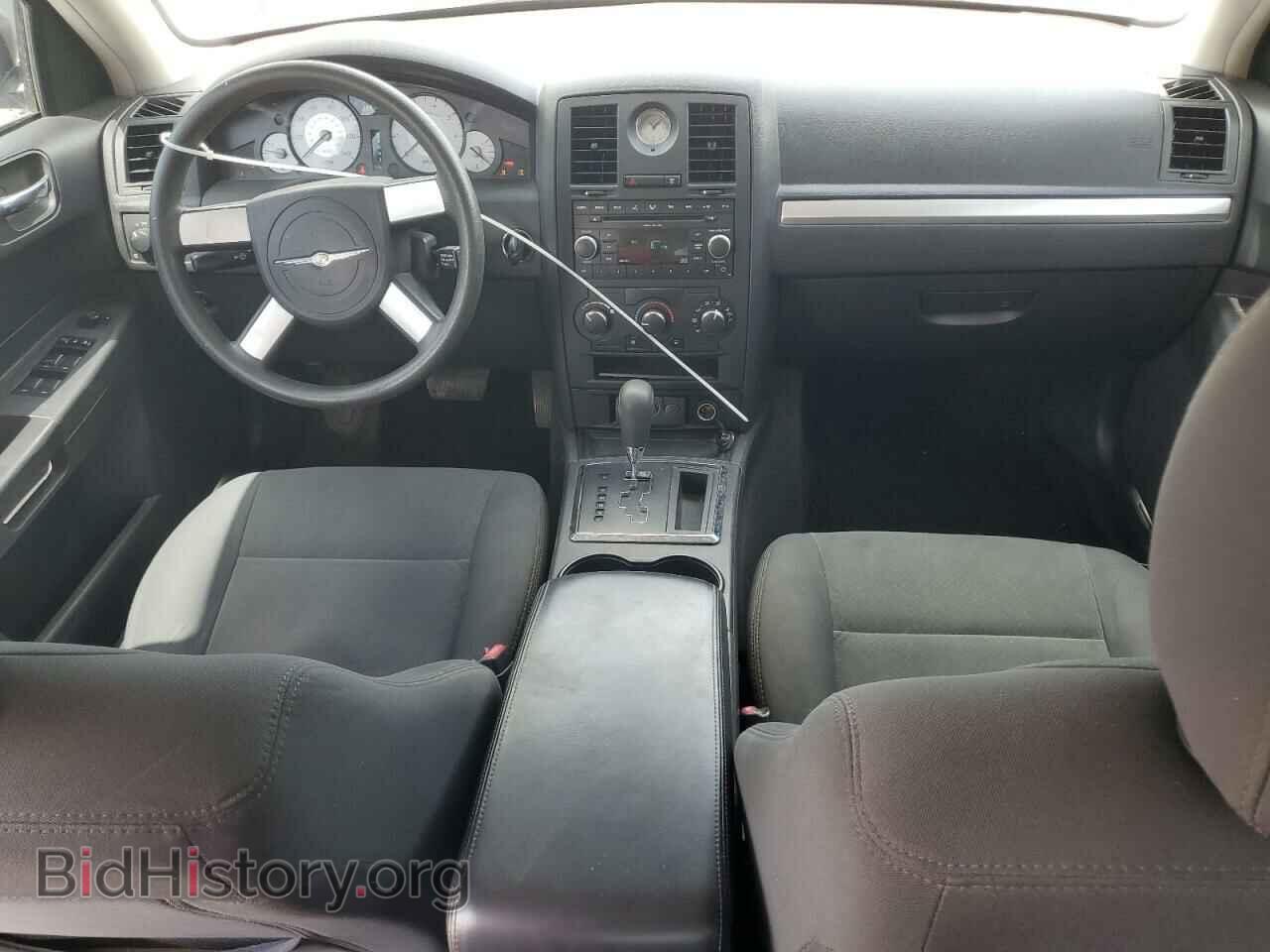 2008 CHRYSLER 300 - VIN: 2C3LA43R28H164518 - Фото 8