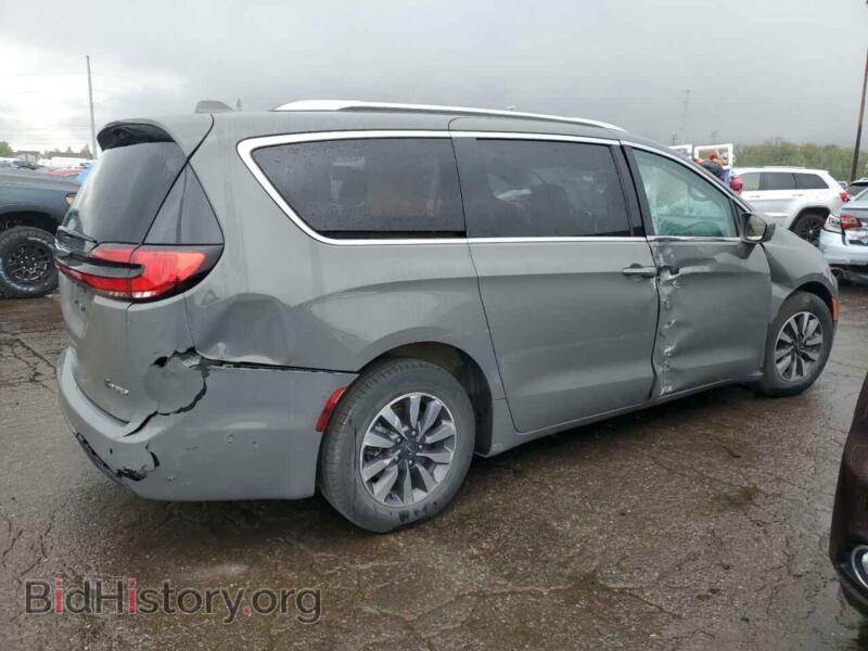 2021 Chrysler PACIFICA (VIN 2C4RC1L76MR596689) — photo 3 of 12