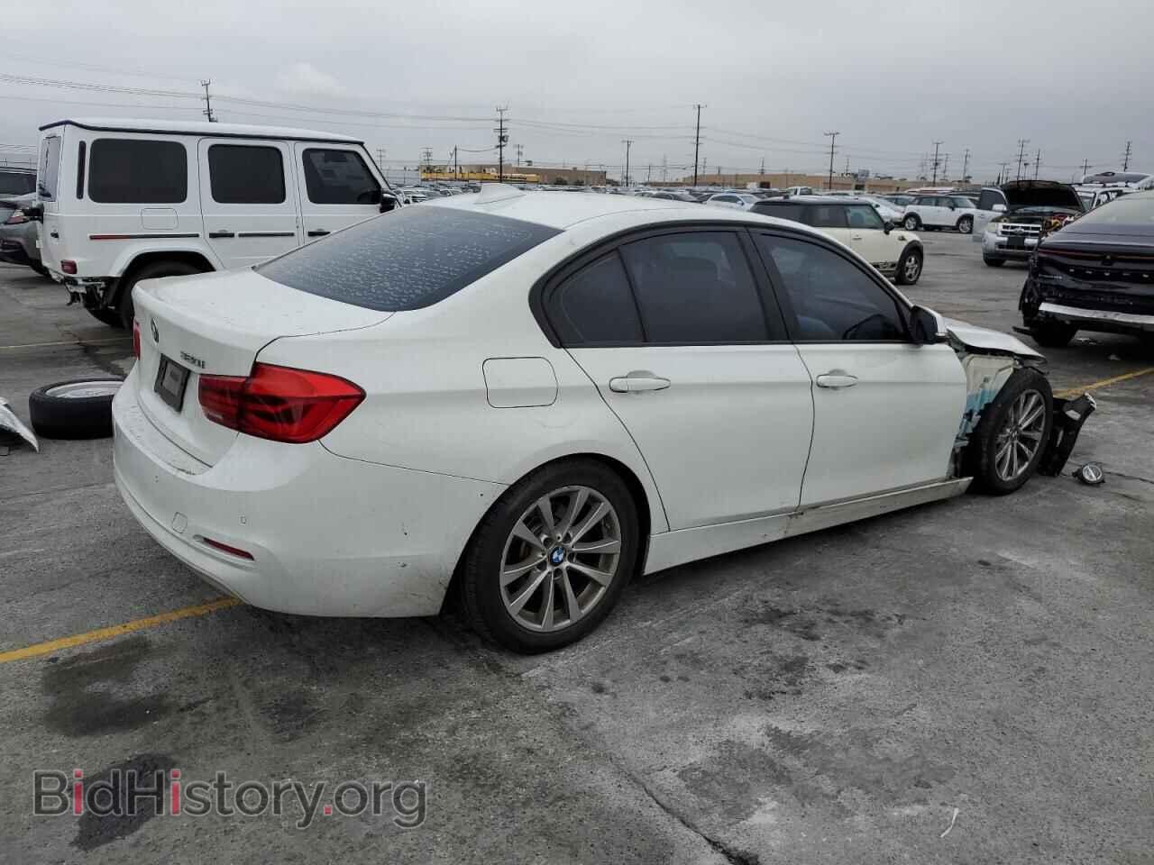 2018 BMW 3 SERIES - VIN: WBA8A3C5XJA505285 - Фото 3