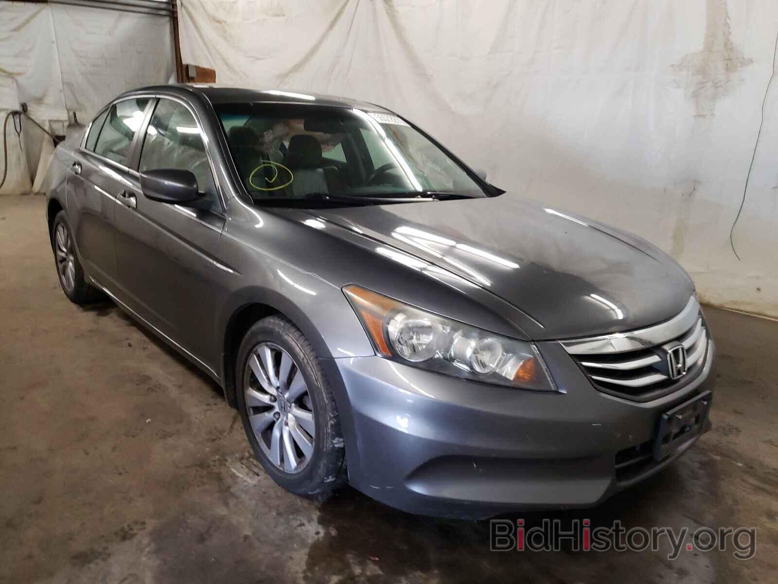 Photo 1HGCP2F81BA083812 - HONDA ACCORD 2011