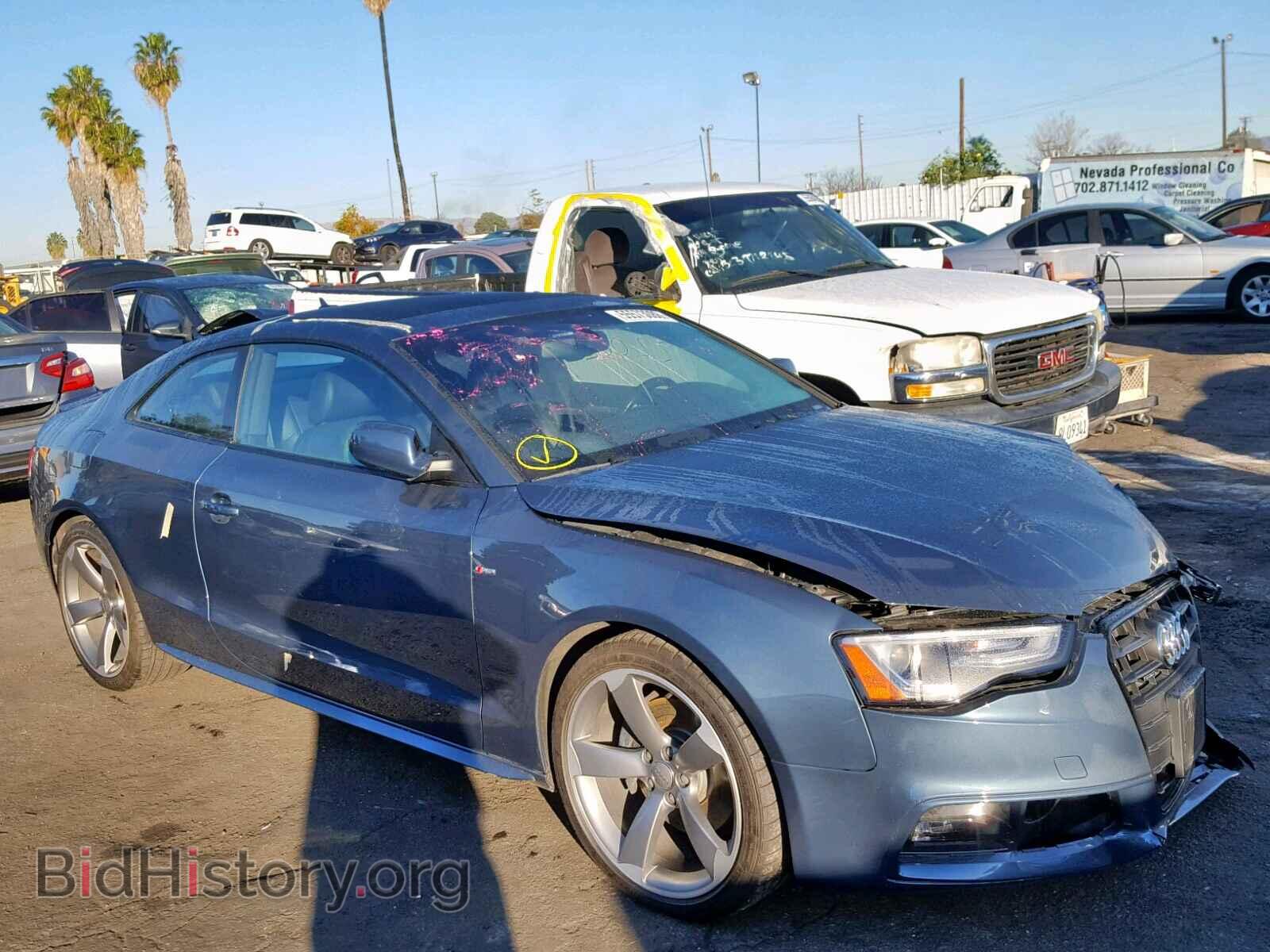 Фотография WAUMFAFR1FA048893 - AUDI A5 PREMIUM 2015