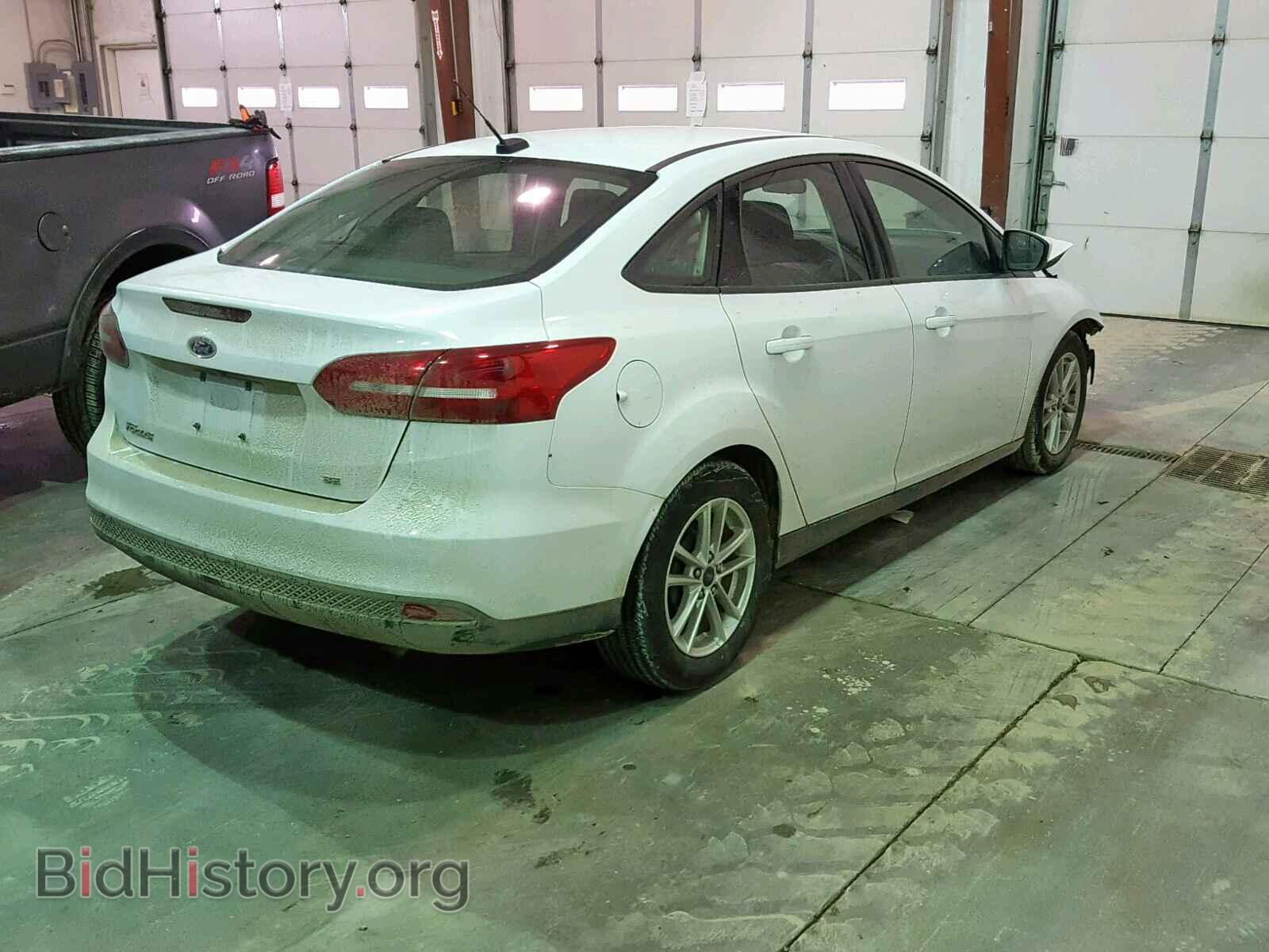 2018 FORD FOCUS - VIN: 1FADP3F2XJL315983 - Фото 4