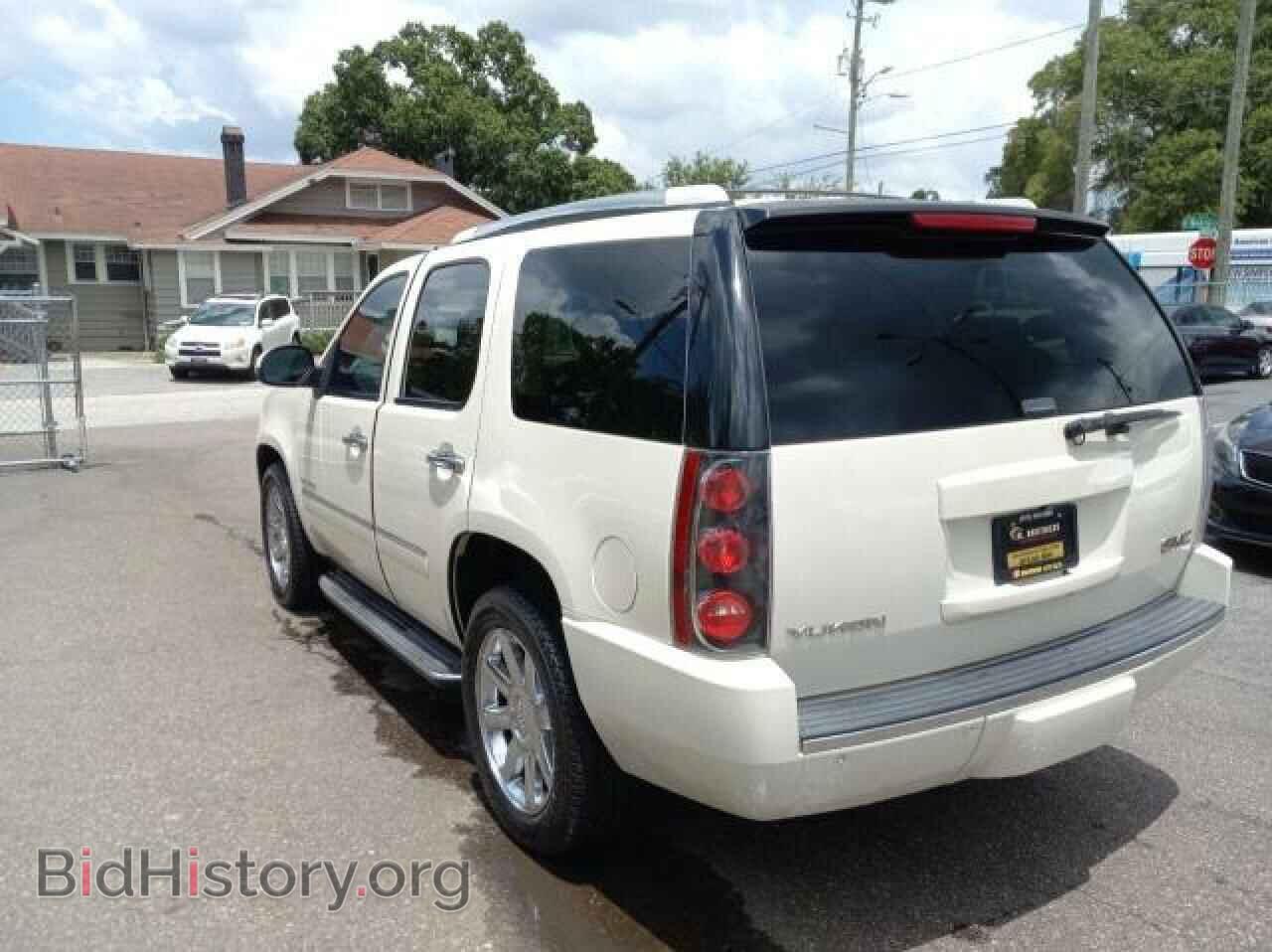 2011 GMC YUKON - VIN: 1GKS1EEF4BR240980 - Фото 3